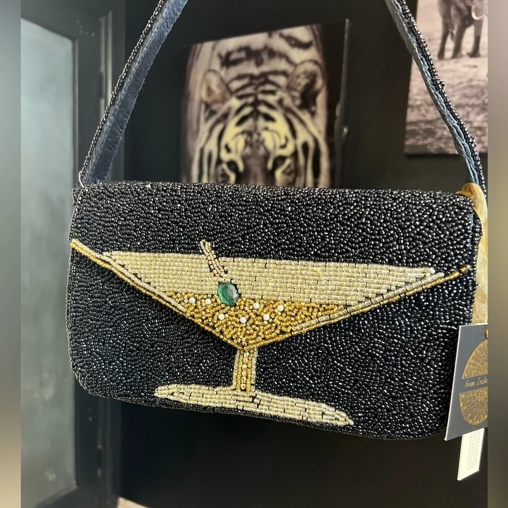 🍸🍸MADE IN INDIA STUNNING VIRAL HANDCRAFTED BEADED MARTINI BAG🍸🍸NWT